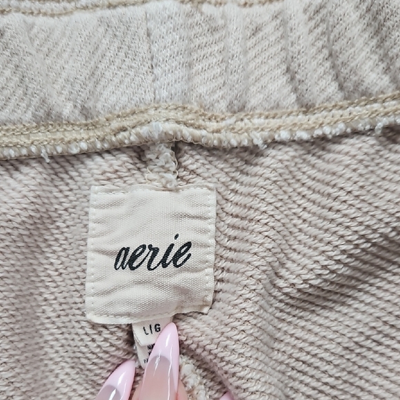 Beige Lounge Set - Picture 4 of 6